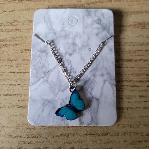 Butterfly Set - Picture 2 of 4